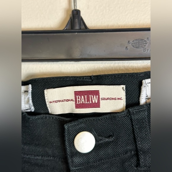 Baliw sourcing size4 black jeans 12-1/2 w 10-1/2 rise 27-1/2 inseam preowned - Picture 3 of 7